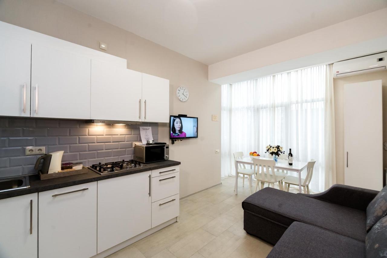 Appartement Modern Avlabari In Old Town à Tbilissi Extérieur photo